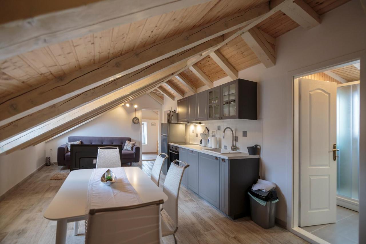 Apartments Bepi 코미자 외부 사진